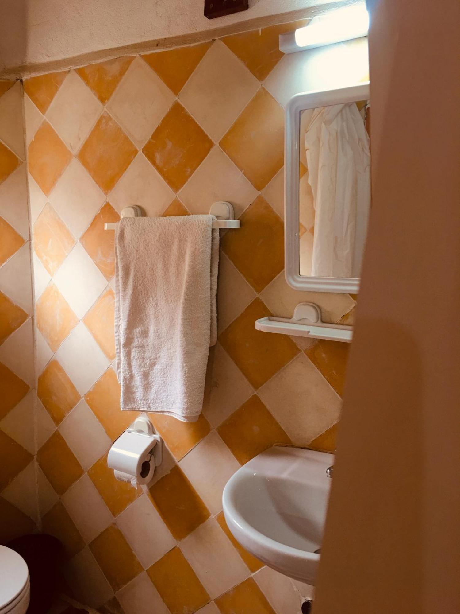 Hotel Panoramique De La Vallee Ait Idair Екстер'єр фото