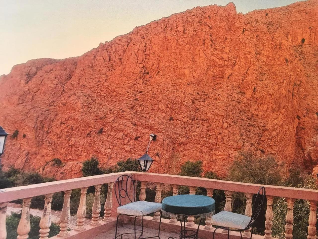 Hotel Panoramique De La Vallee Ait Idair Екстер'єр фото